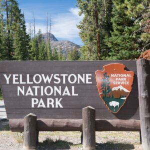 outdoor monument sign