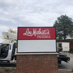 Monument sign for a restaurant